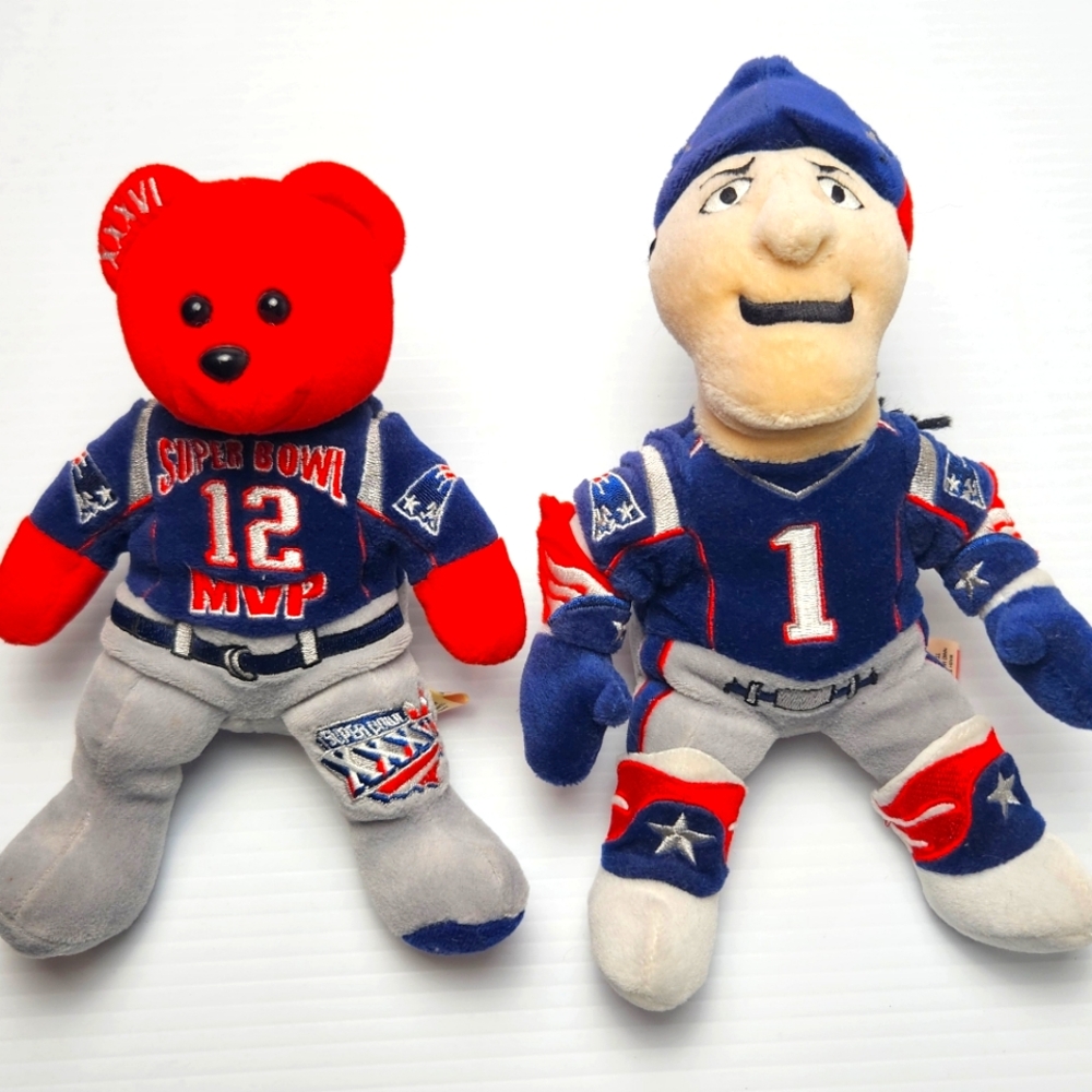 RARE "Team Bears" Tom Brady MVP and Pat Patriot Mascot Plush Toys